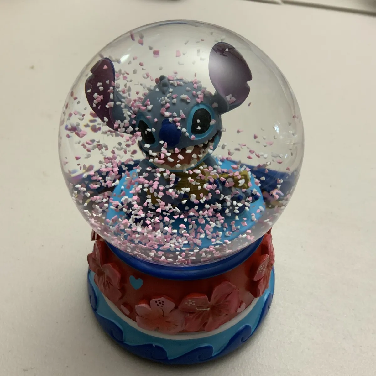 Stitch Globo de Nieve